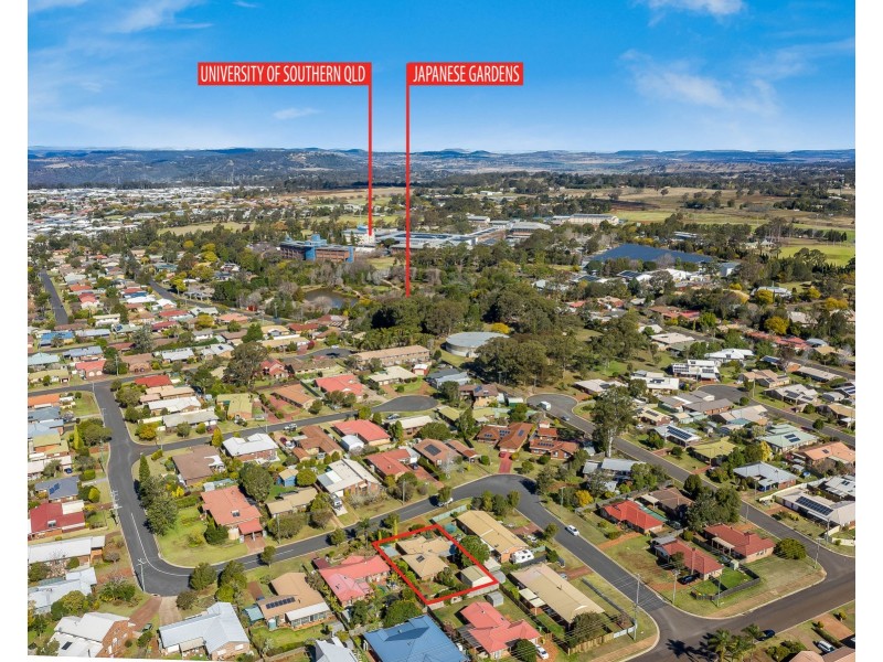 6 Maplewood Drive, Darling Heights QLD 4350