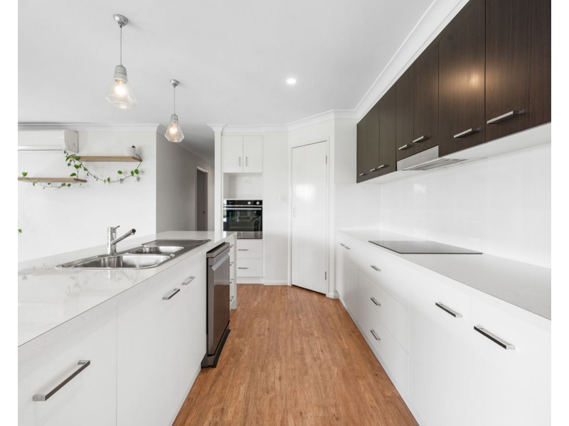 1 Lila Drive, Cotswold Hills QLD 4350