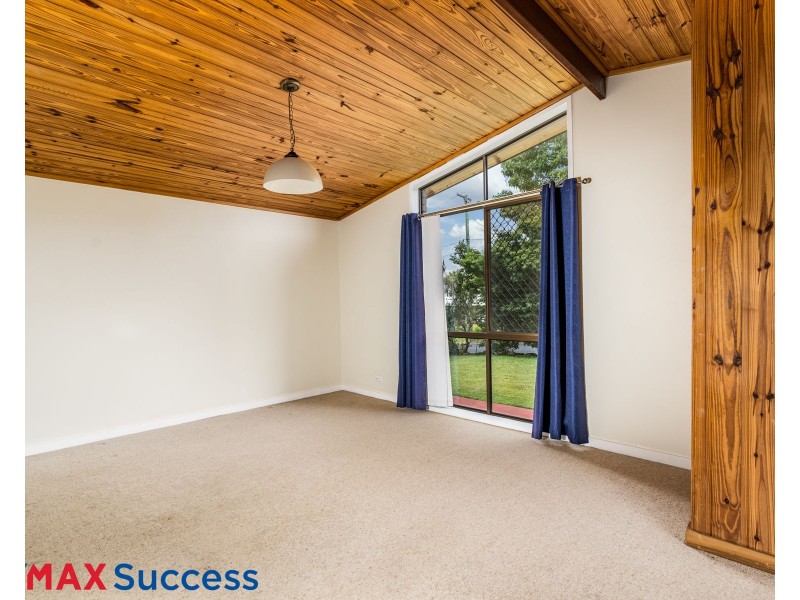 1/4 Brendanbri Street, Centenary Heights QLD 4350