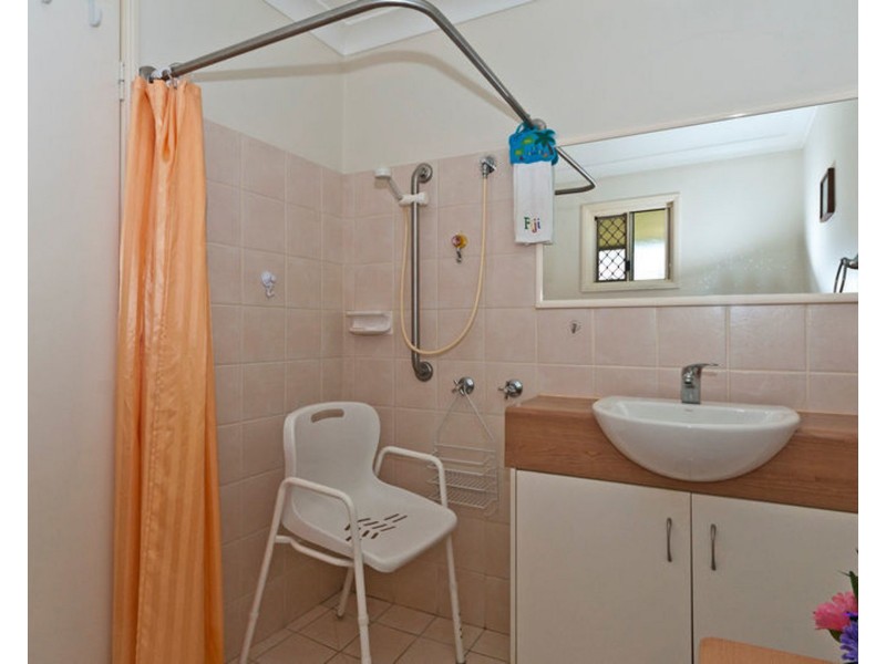 4/306-310 James Street, Harristown QLD 4350