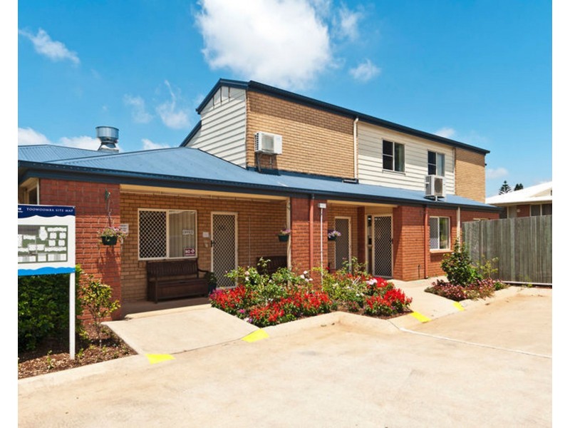 4/306-310 James Street, Harristown QLD 4350