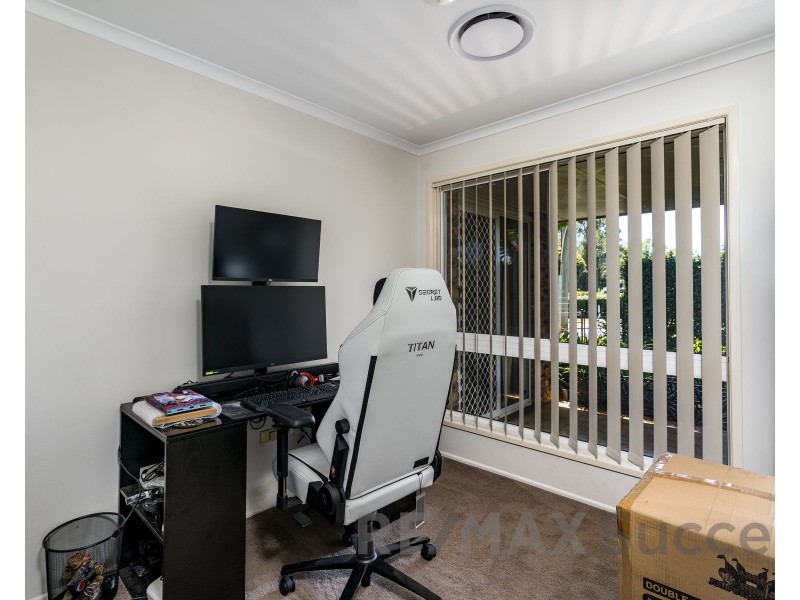 293 Mackenzie Street, Centenary Heights QLD 4350