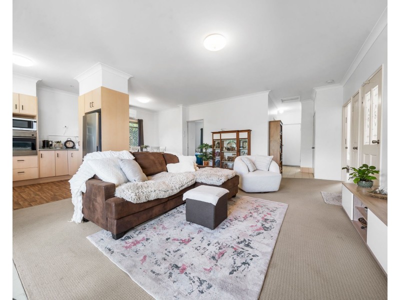 213/530 Bridge Street, Wilsonton QLD 4350