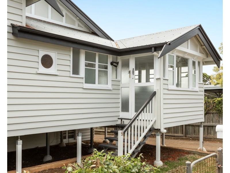 9 William Street, East Toowoomba QLD 4350