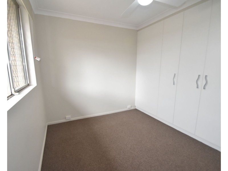 2/235A South Street, South Toowoomba QLD 4350