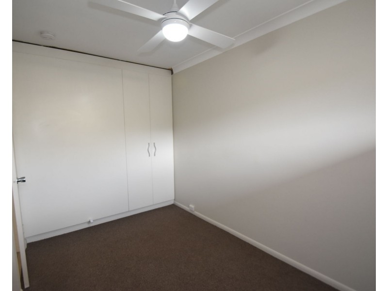 2/235A South Street, South Toowoomba QLD 4350