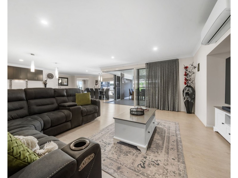 19 London Circuit, Torrington QLD 4350