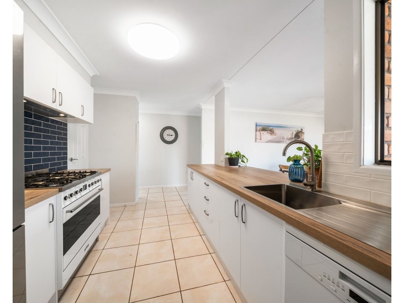 49 Riethmuller Street, Kearneys Spring QLD 4350