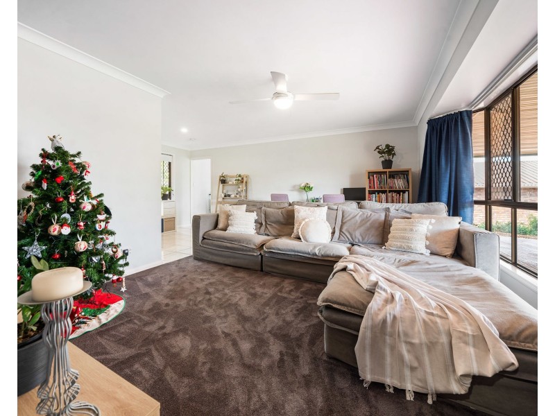 49 Riethmuller Street, Kearneys Spring QLD 4350