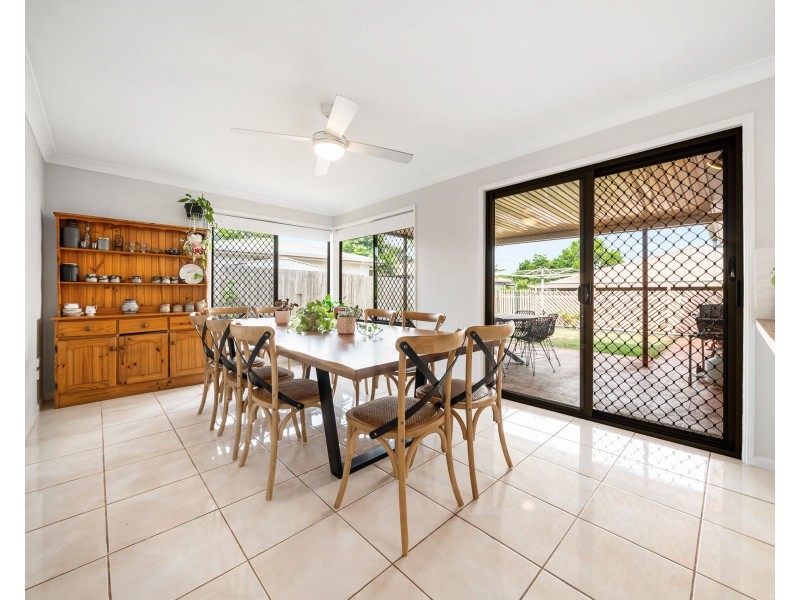 49 Riethmuller Street, Kearneys Spring QLD 4350