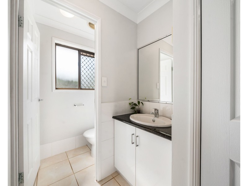 49 Riethmuller Street, Kearneys Spring QLD 4350