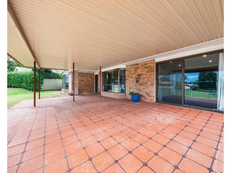 49 Riethmuller Street, Kearneys Spring QLD 4350