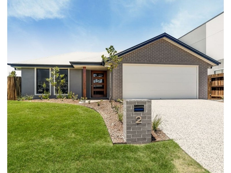 2 Tyrone Street, Middle Ridge QLD 4350