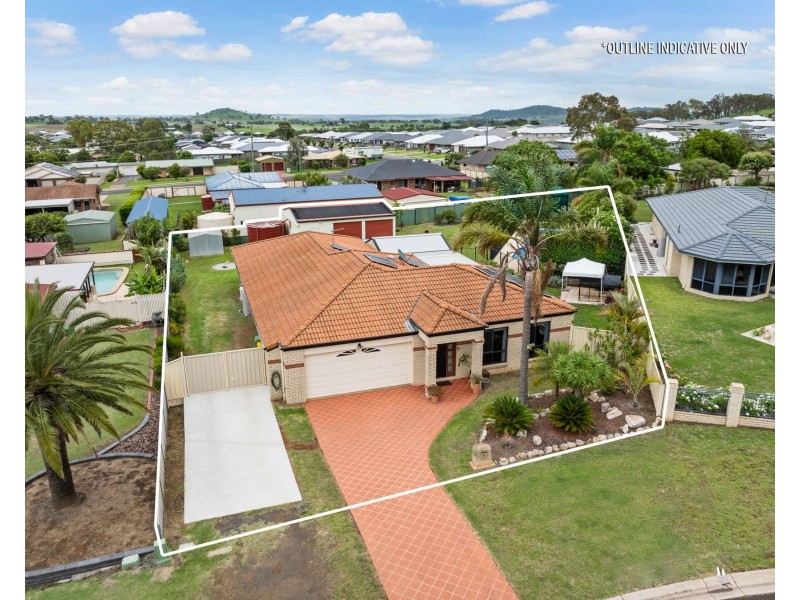 8 Schloss Court, Westbrook QLD 4350