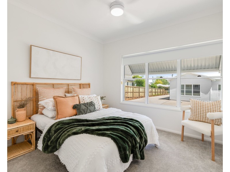 4/42 Haig Street, South Toowoomba QLD 4350