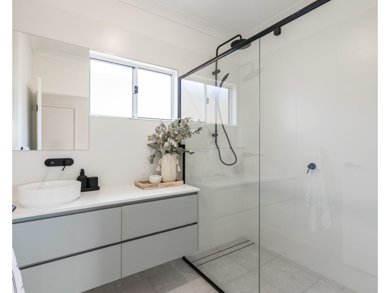 4/42 Haig Street, South Toowoomba QLD 4350