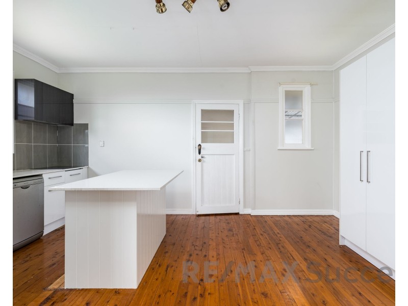 254 North Street, Rockville QLD 4350