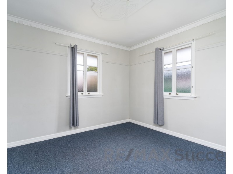 254 North Street, Rockville QLD 4350