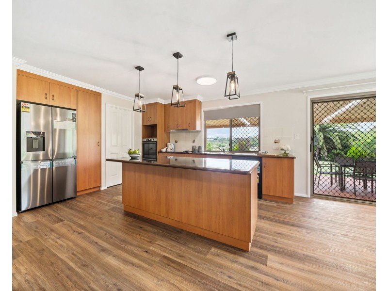 83 Cotswold Hills Drive, Cotswold Hills QLD 4350