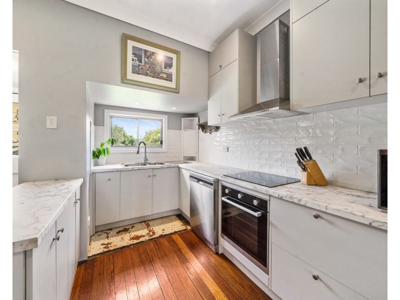 43 Perry Street, Harlaxton QLD 4350