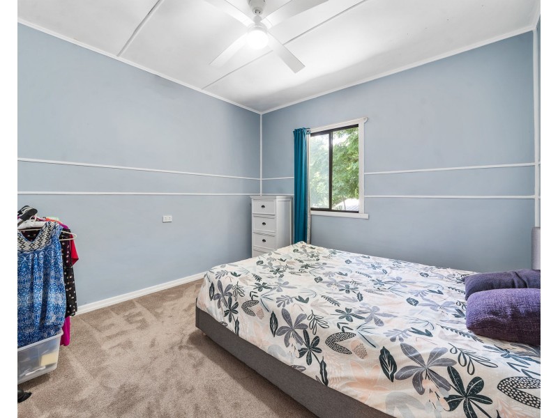 43 Perry Street, Harlaxton QLD 4350