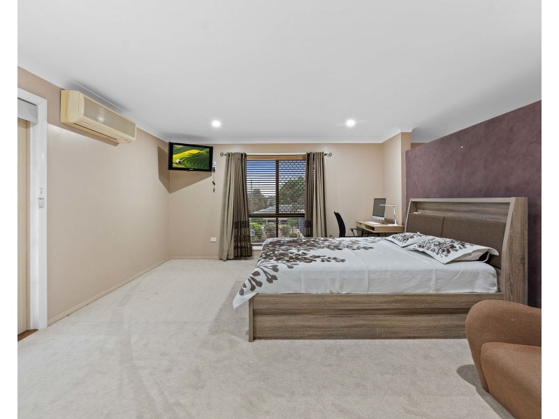 7 Pillar Street, Middle Ridge QLD 4350