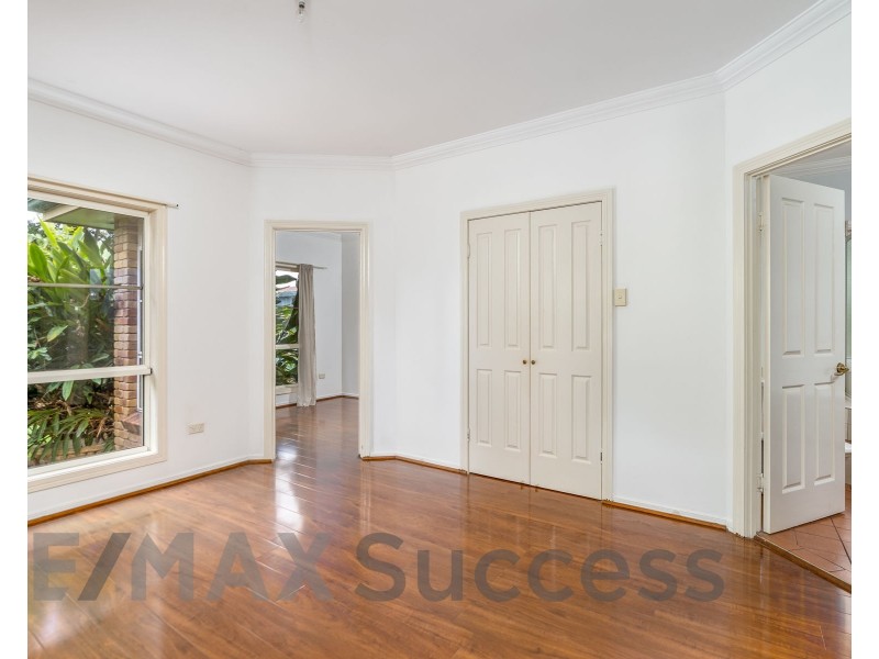 25 Granada Drive, Highfields QLD 4352