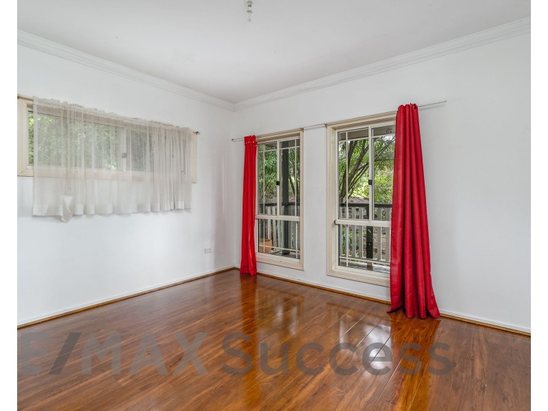 25 Granada Drive, Highfields QLD 4352