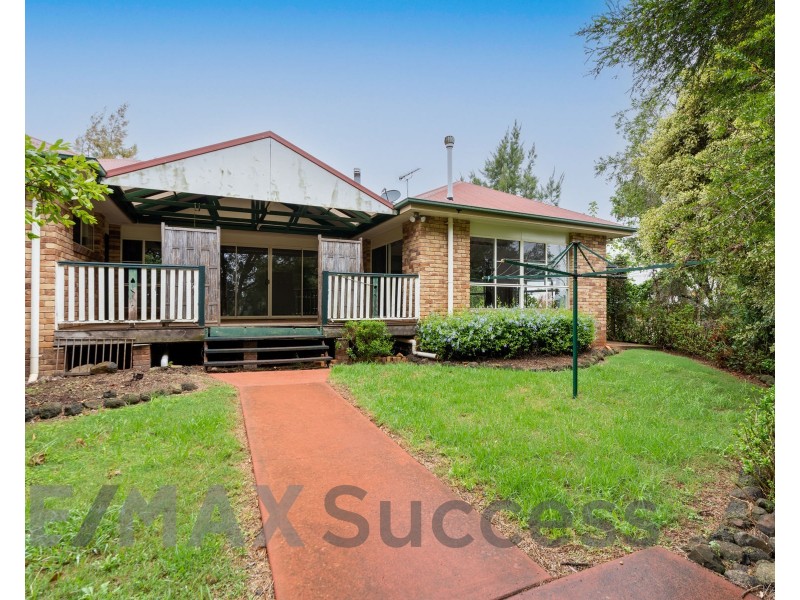 25 Granada Drive, Highfields QLD 4352