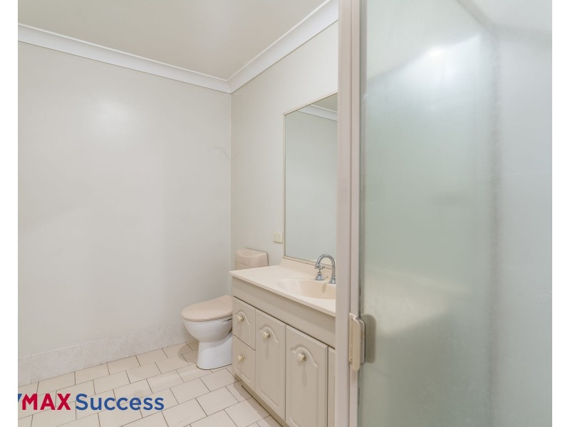 2/228 Mackenzie Street, Rangeville QLD 4350
