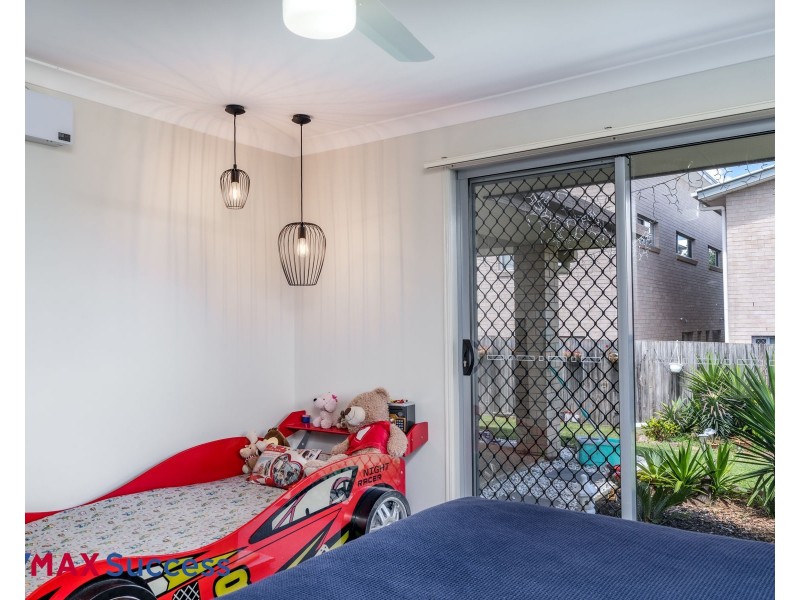8 Sweeney Street, Kearneys Spring QLD 4350