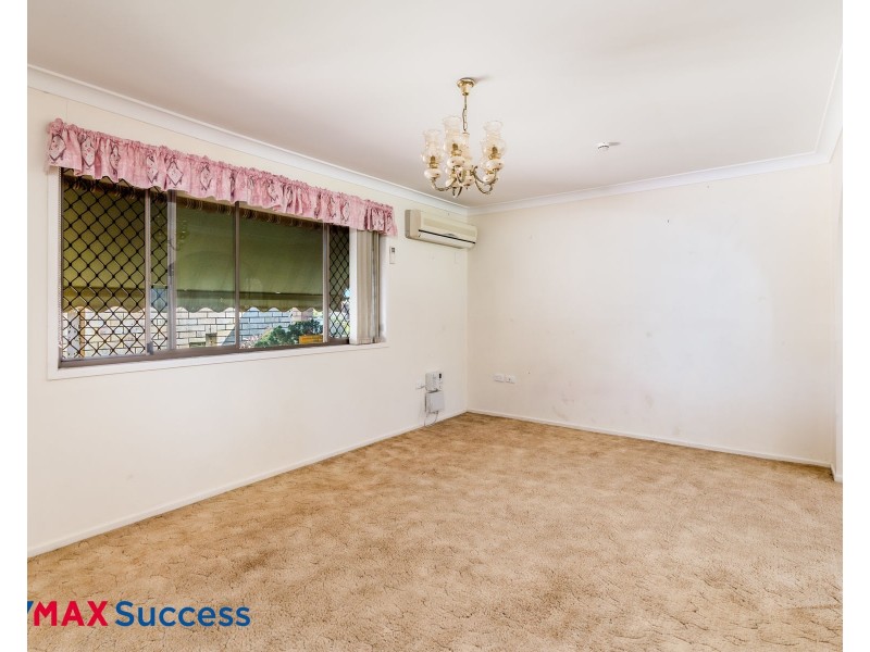 6 Azalea Court, Centenary Heights QLD 4350