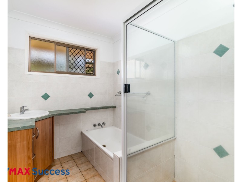 6 Azalea Court, Centenary Heights QLD 4350