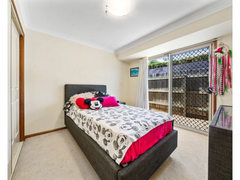 5 Shelton Crescent, Kearneys Spring QLD 4350