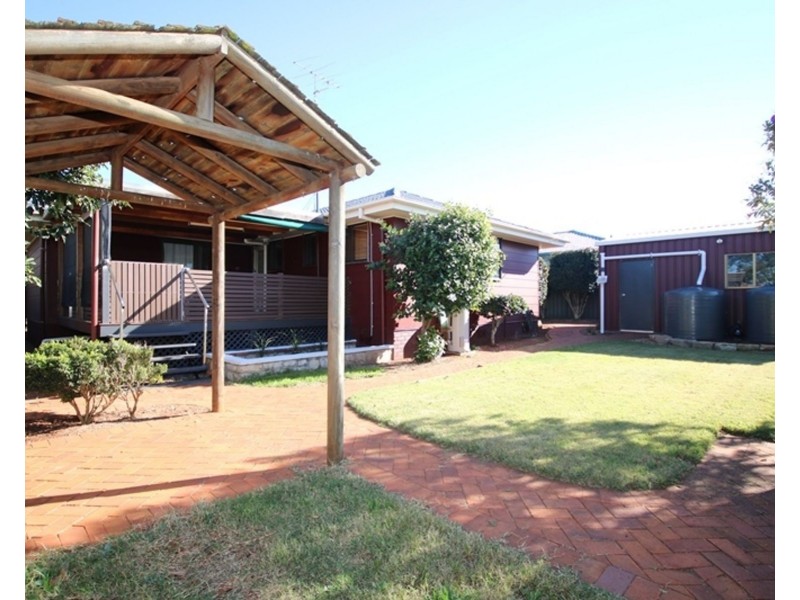 332 Greenwattle Street, Wilsonton Heights QLD 4350