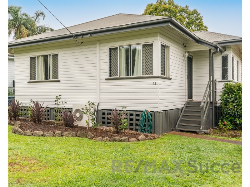 11 Dunkley Street, South Toowoomba QLD 4350