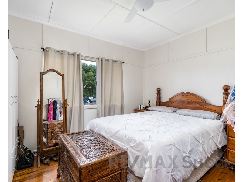 11 Dunkley Street, South Toowoomba QLD 4350