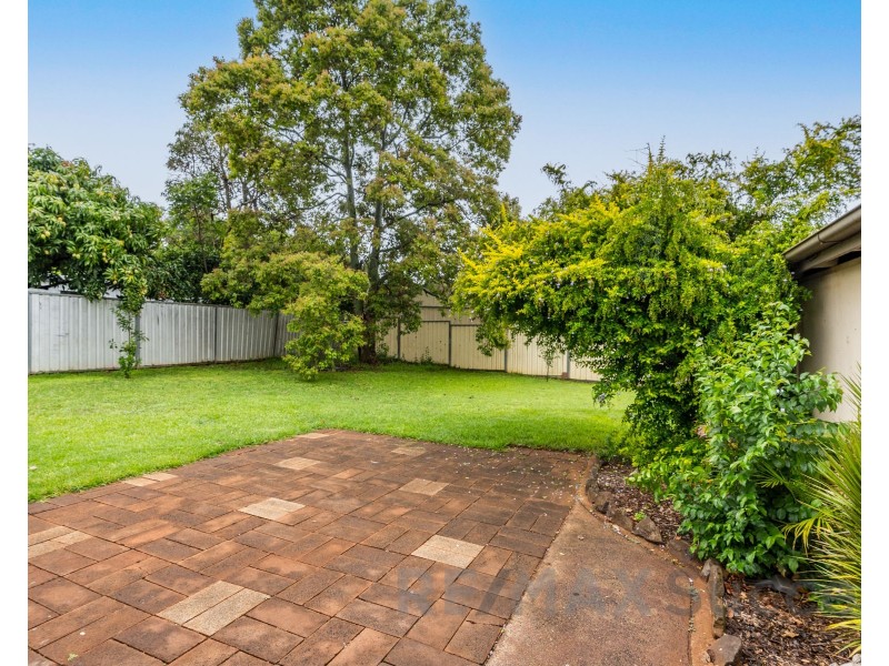 11 Dunkley Street, South Toowoomba QLD 4350