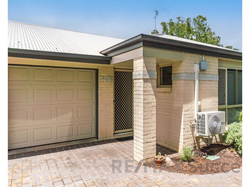 4/242 Mackenzie Street, Rangeville QLD 4350