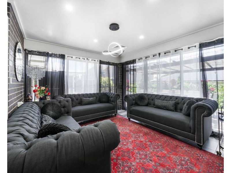 3 McMorrow Street, Kearneys Spring QLD 4350