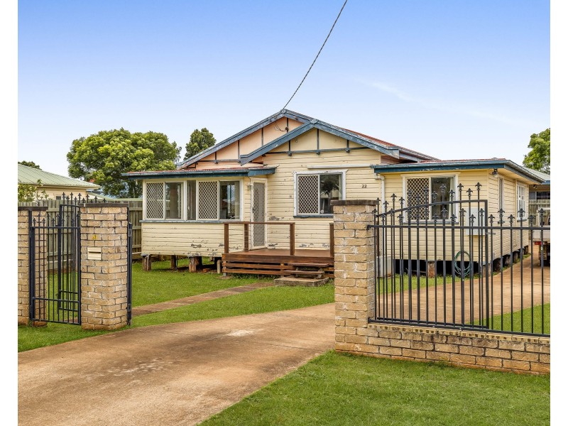 22 Merritt Street, Harristown QLD 4350