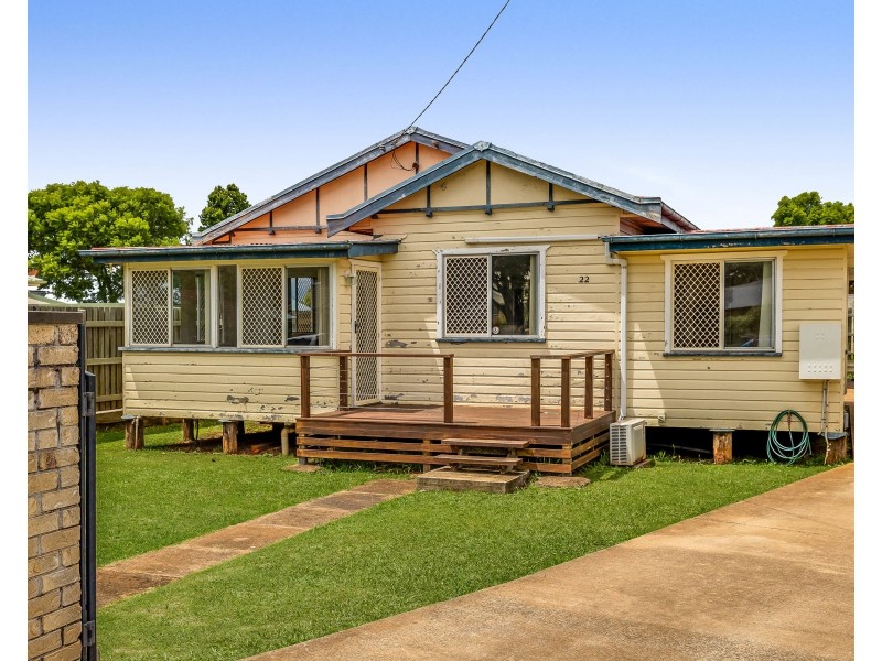 22 Merritt Street, Harristown QLD 4350