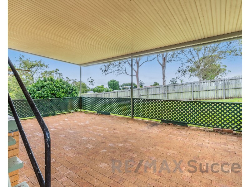 18 Festival Street, Rockville QLD 4350