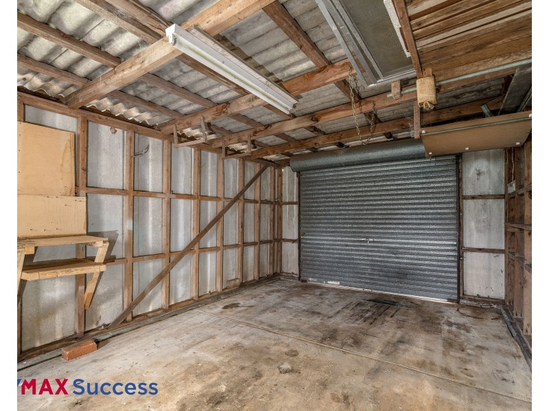 10 Teesdale Avenue, Newtown QLD 4350