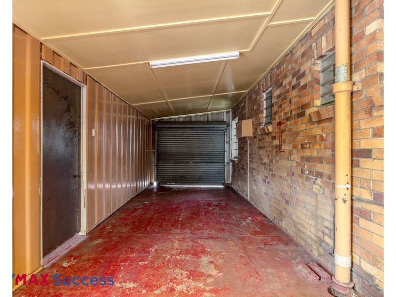 10 Teesdale Avenue, Newtown QLD 4350