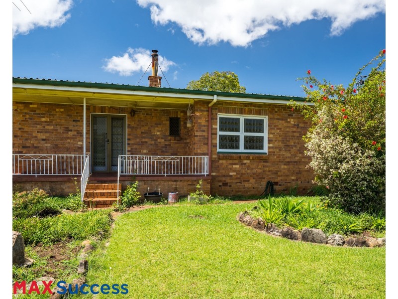 10 Teesdale Avenue, Newtown QLD 4350