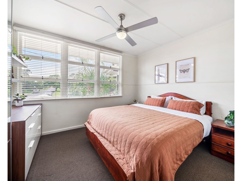 9 Erbacher Street, Centenary Heights QLD 4350