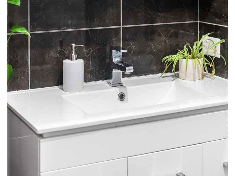 9 Erbacher Street, Centenary Heights QLD 4350