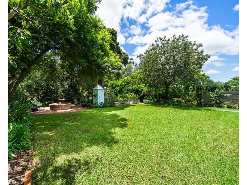 9 Erbacher Street, Centenary Heights QLD 4350