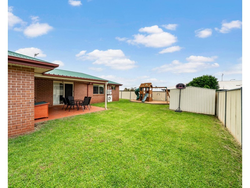 21 Gorman Street, Darling Heights QLD 4350